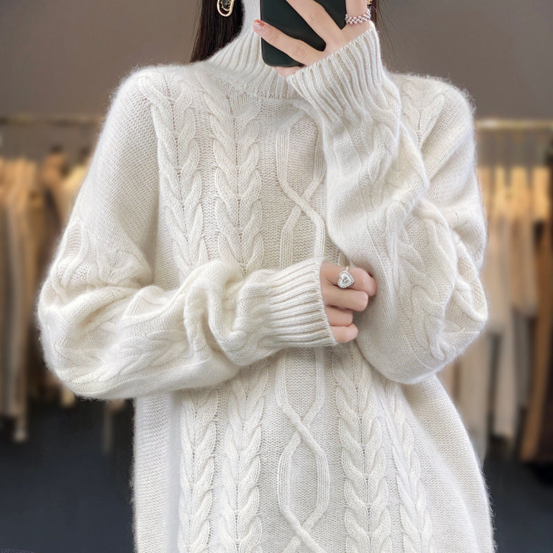 Women's Oversized Pullover with Round Neck