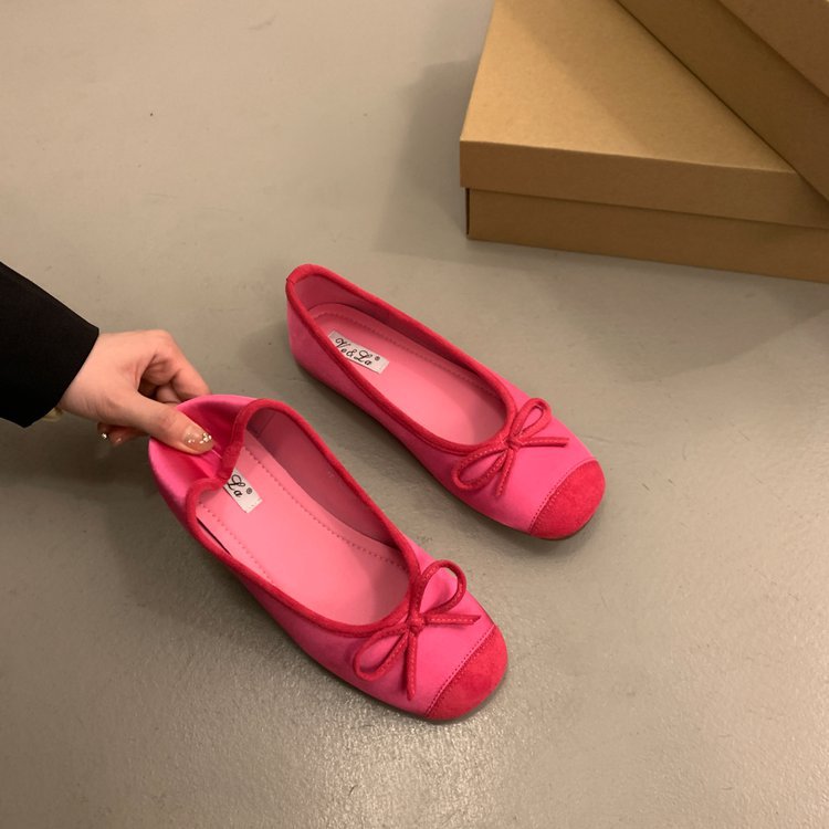 Ladies' Comfortable Ballet Flats with Decorative Bow Accent and Elastic Footbed EB
