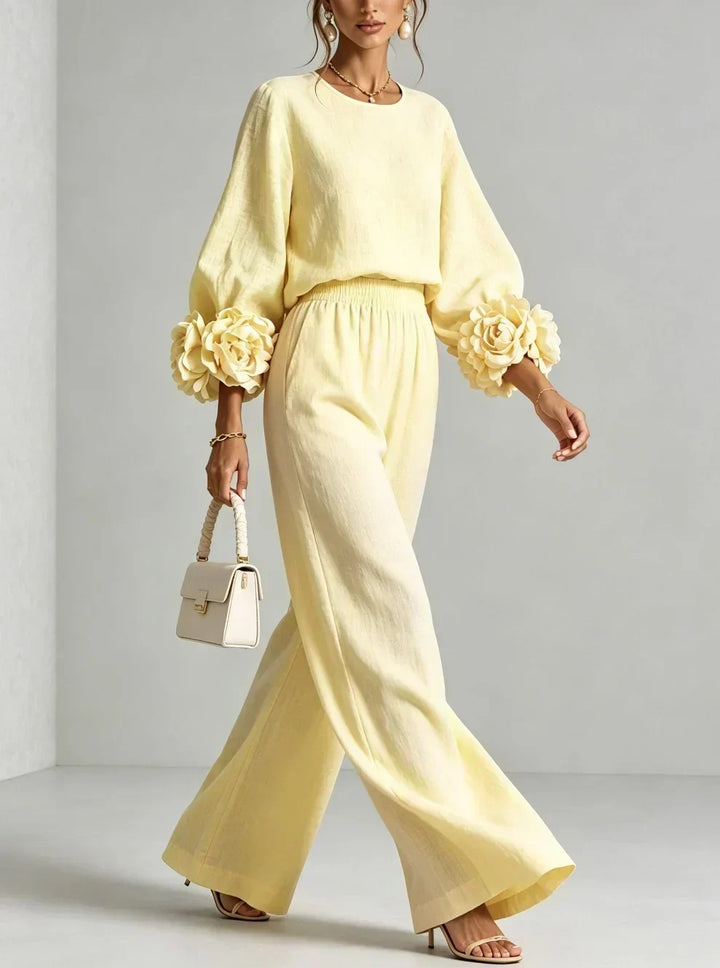 TWO-PIECE SET WITH FLORAL CUFFS FOR WOMEN
