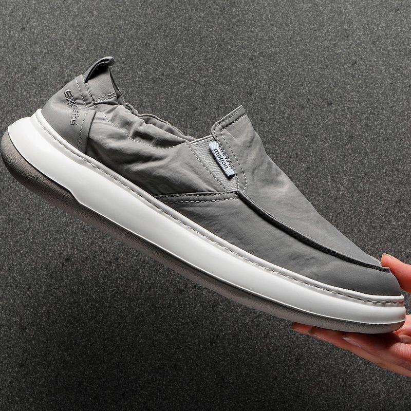 Women's Comfortable Slip-On Sneakers with Elastic Surface Structure EB