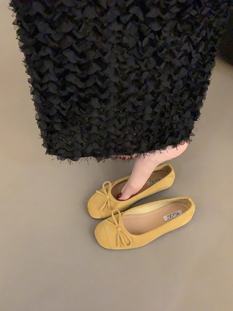 Ladies' Comfortable Ballet Flats with Decorative Bow Accent and Elastic Footbed EB