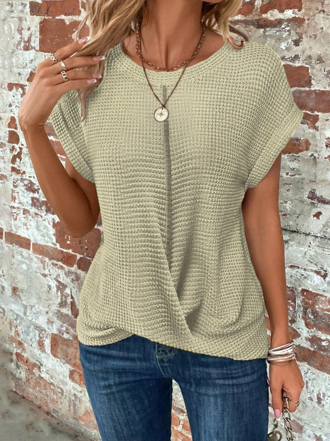 Tegan – Waffle Knit Casual Tee