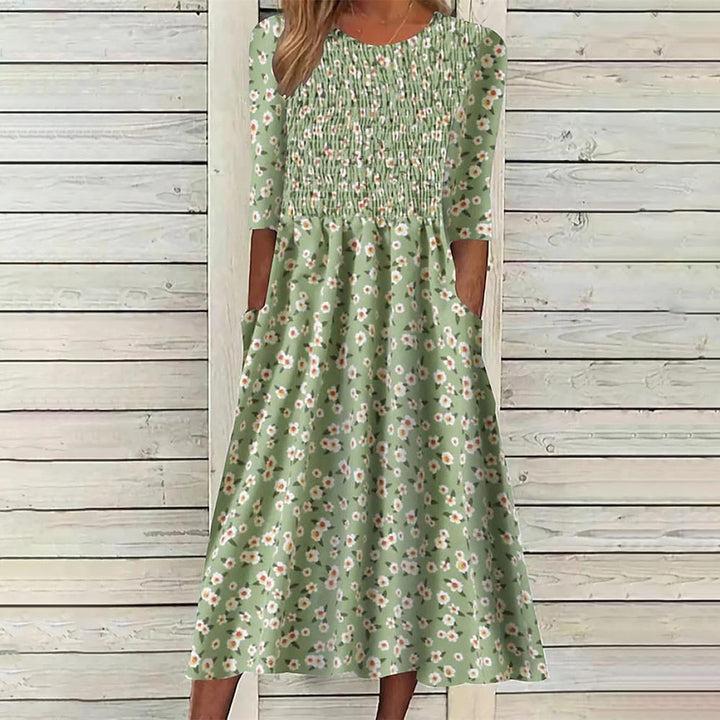 Women's Floral Smocked Midi Dress - Chic & Stylish