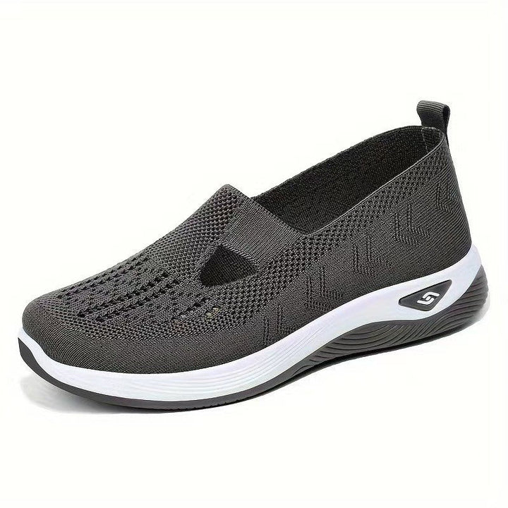 WALKING SHOES FOR WOMEN