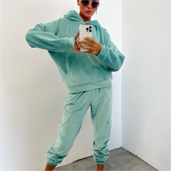 Women's Comfortable Velour Tracksuit with Hood and Elastic Waistband EB