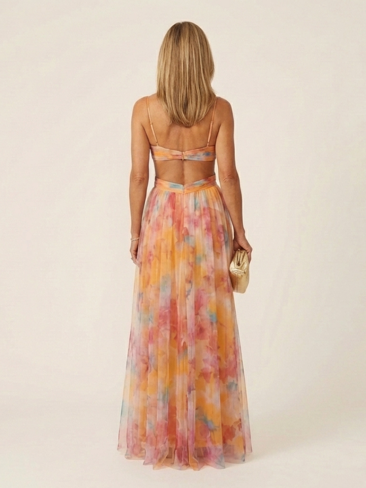 Women's Sleeveless V Neck Pleated Maxi Dress
