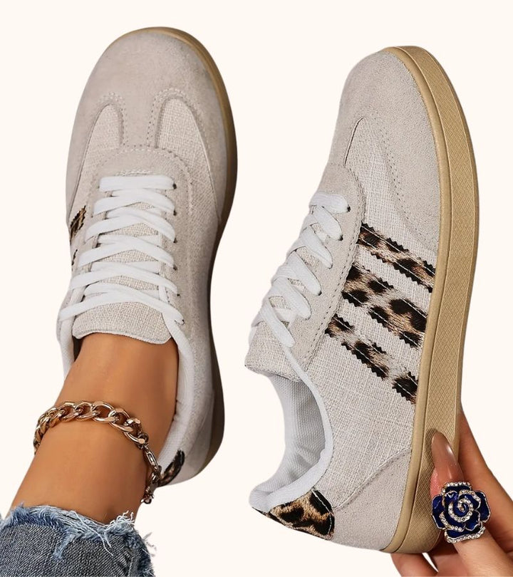 Lilia | Sneakers with Intelligent Fatigue-Reducing Sole