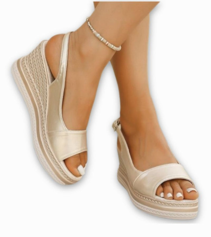 Simone | The Orthopaedic Sandals Redefining Comfort