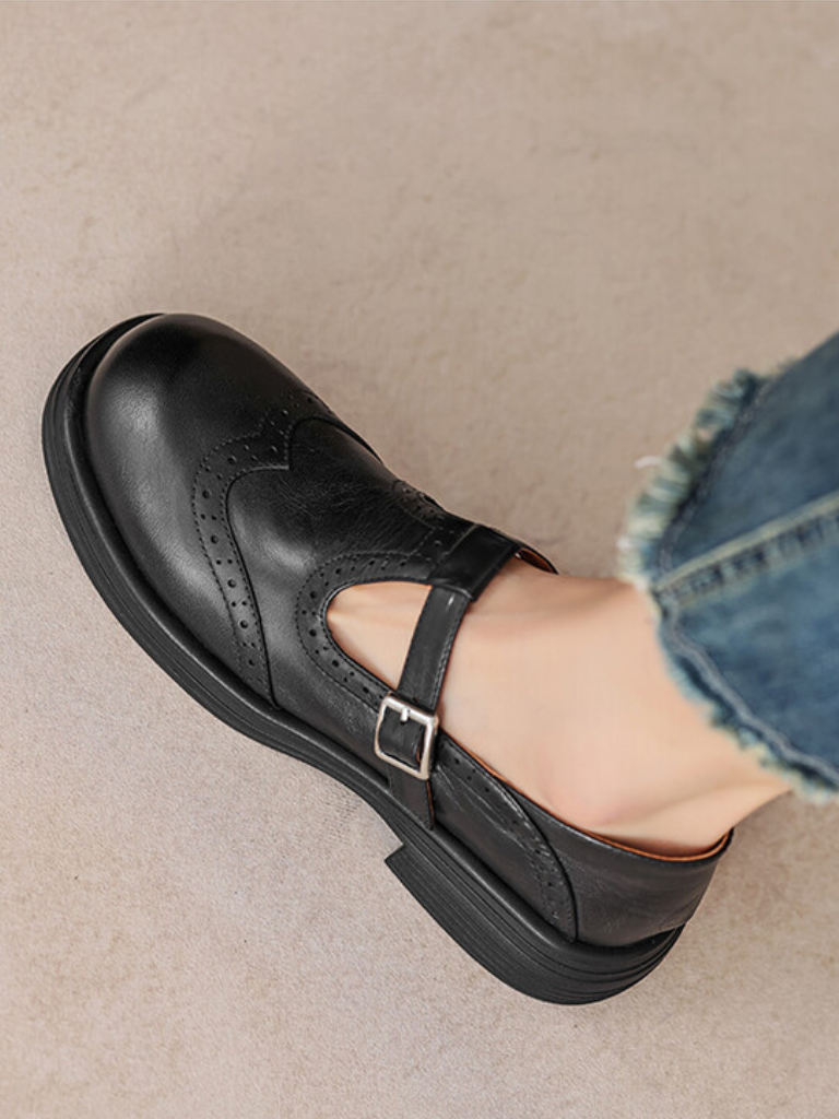LARA VINTAGE MARY JANE FLATS