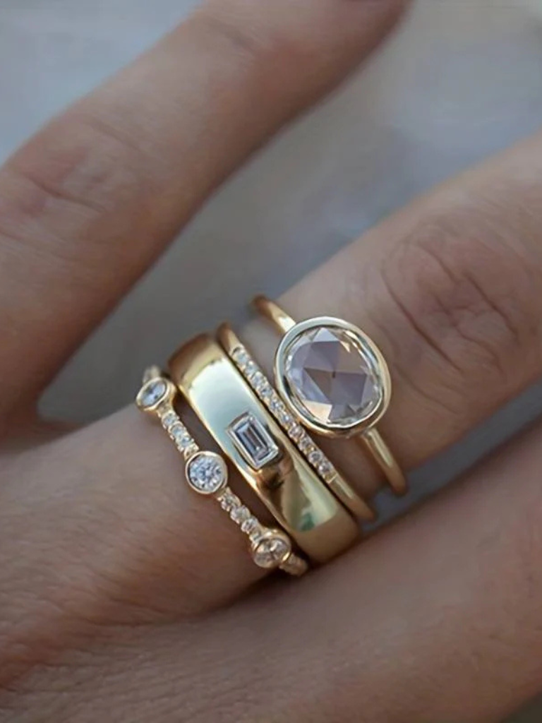 STEPHANIE VINTAGE GOLD RING SET