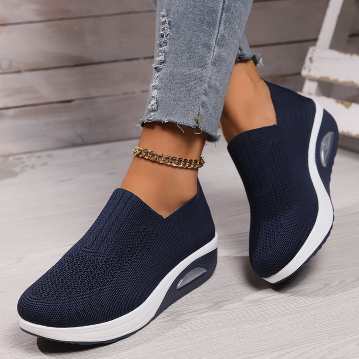 Comfortable Slip-On Sneakers for Women Montarello