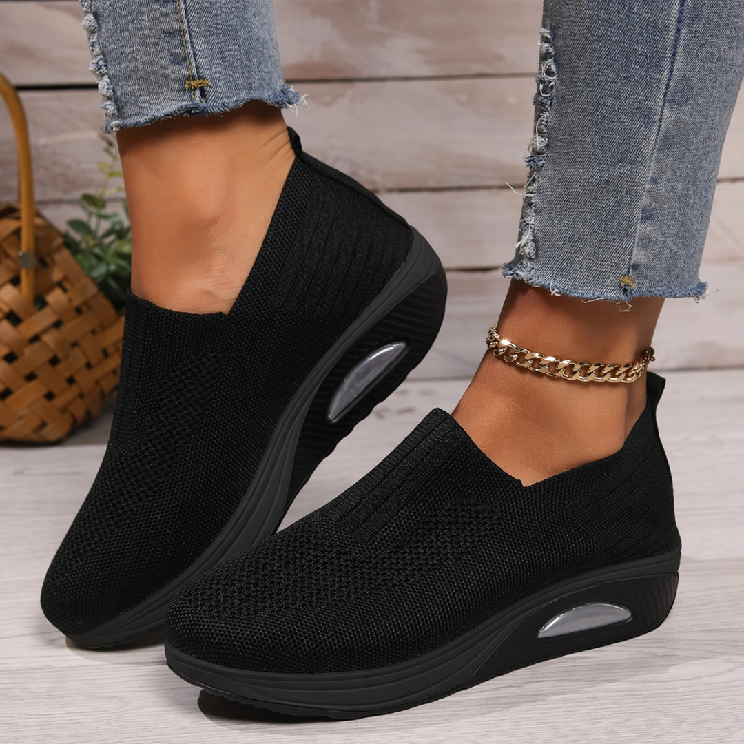 Comfortable Slip-On Sneakers for Women Montarello
