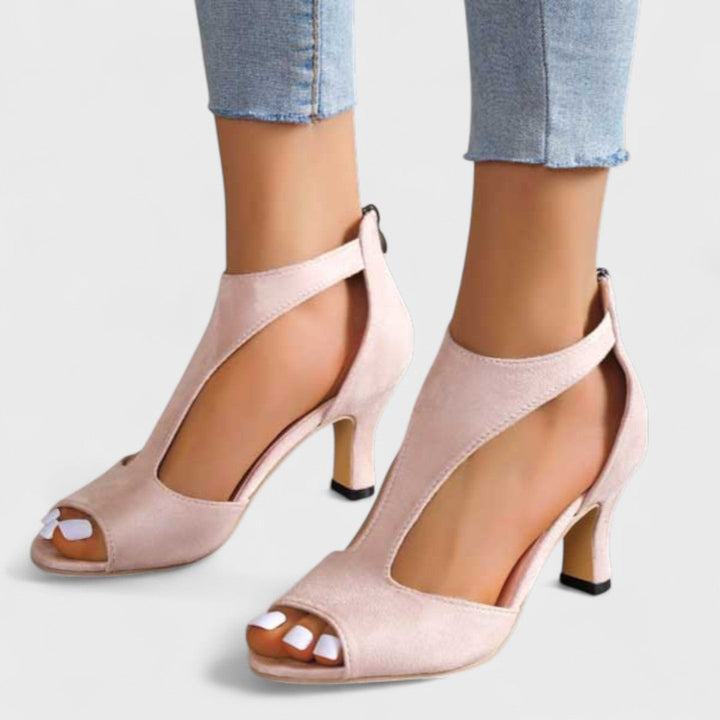BEAUTIFUL HEELS FOR WOMEN