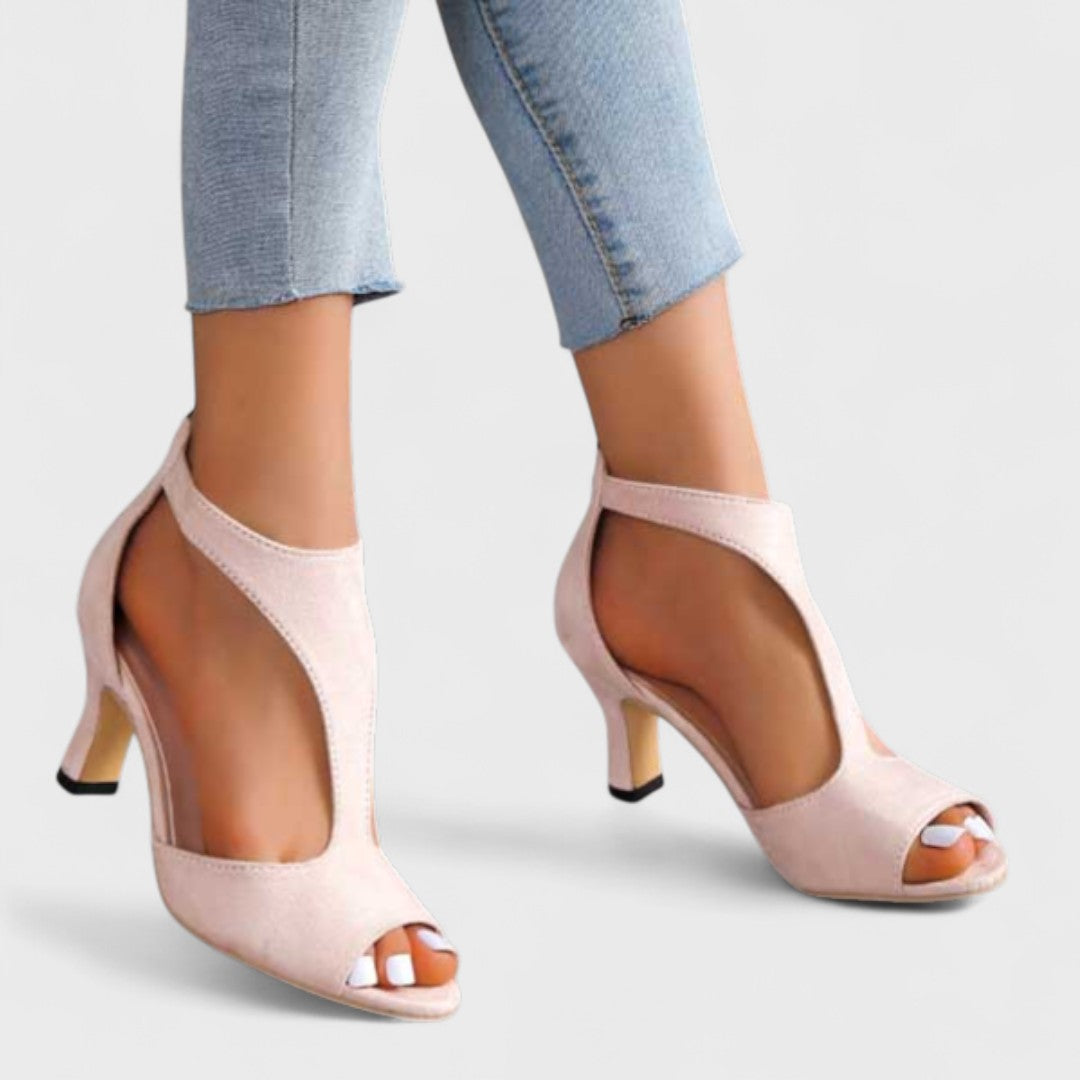 BEAUTIFUL HEELS FOR WOMEN