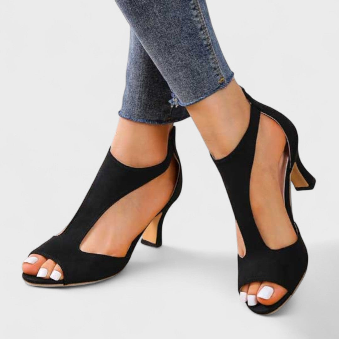BEAUTIFUL HEELS FOR WOMEN