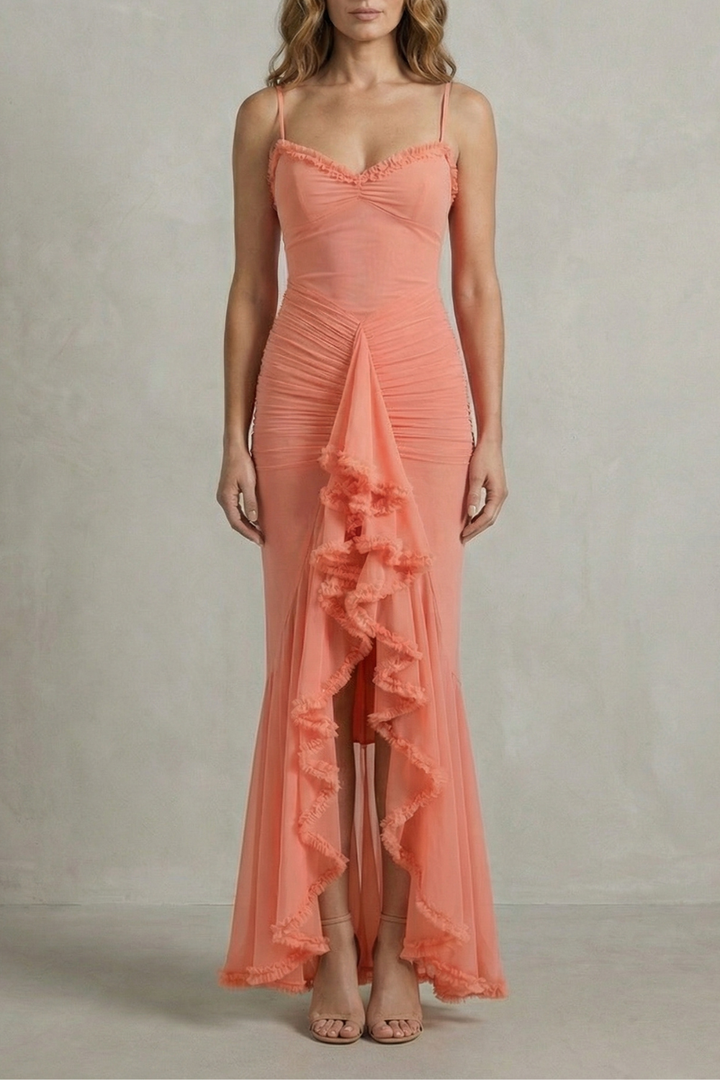 Phoebe – Feminine ruffle allure – Sleeveless high low maxi dress