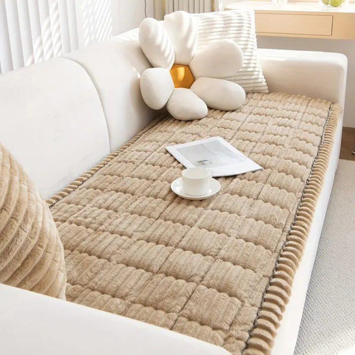 Plush Sofa Protector Mat - Non-Slip Fleece Comfort & Style