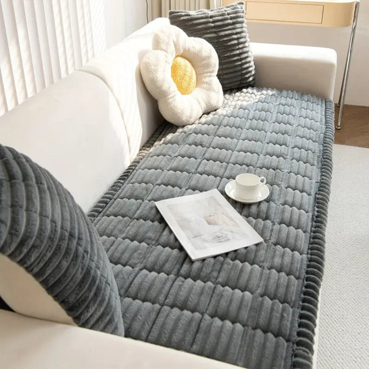 Plush Sofa Protector Mat - Non-Slip Fleece Comfort & Style