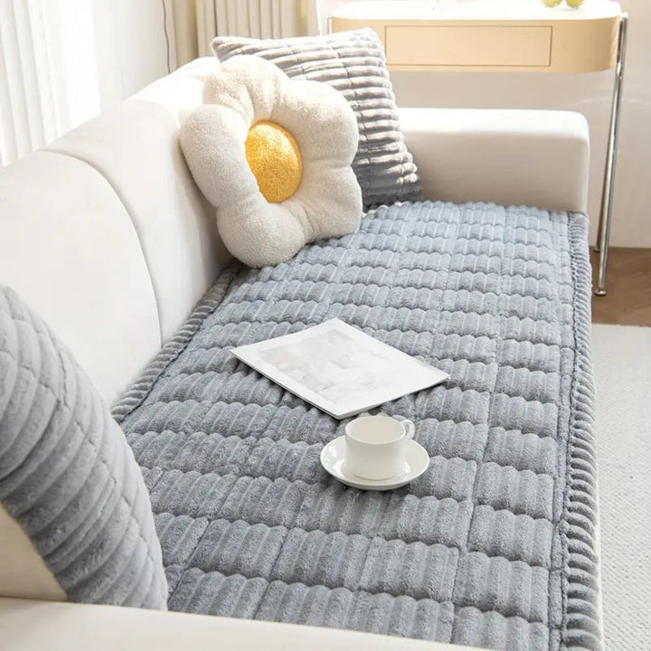 Plush Sofa Protector Mat - Non-Slip Fleece Comfort & Style