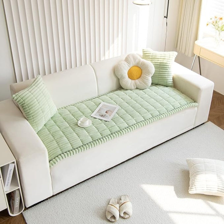 Plush Sofa Protector Mat - Non-Slip Fleece Comfort & Style