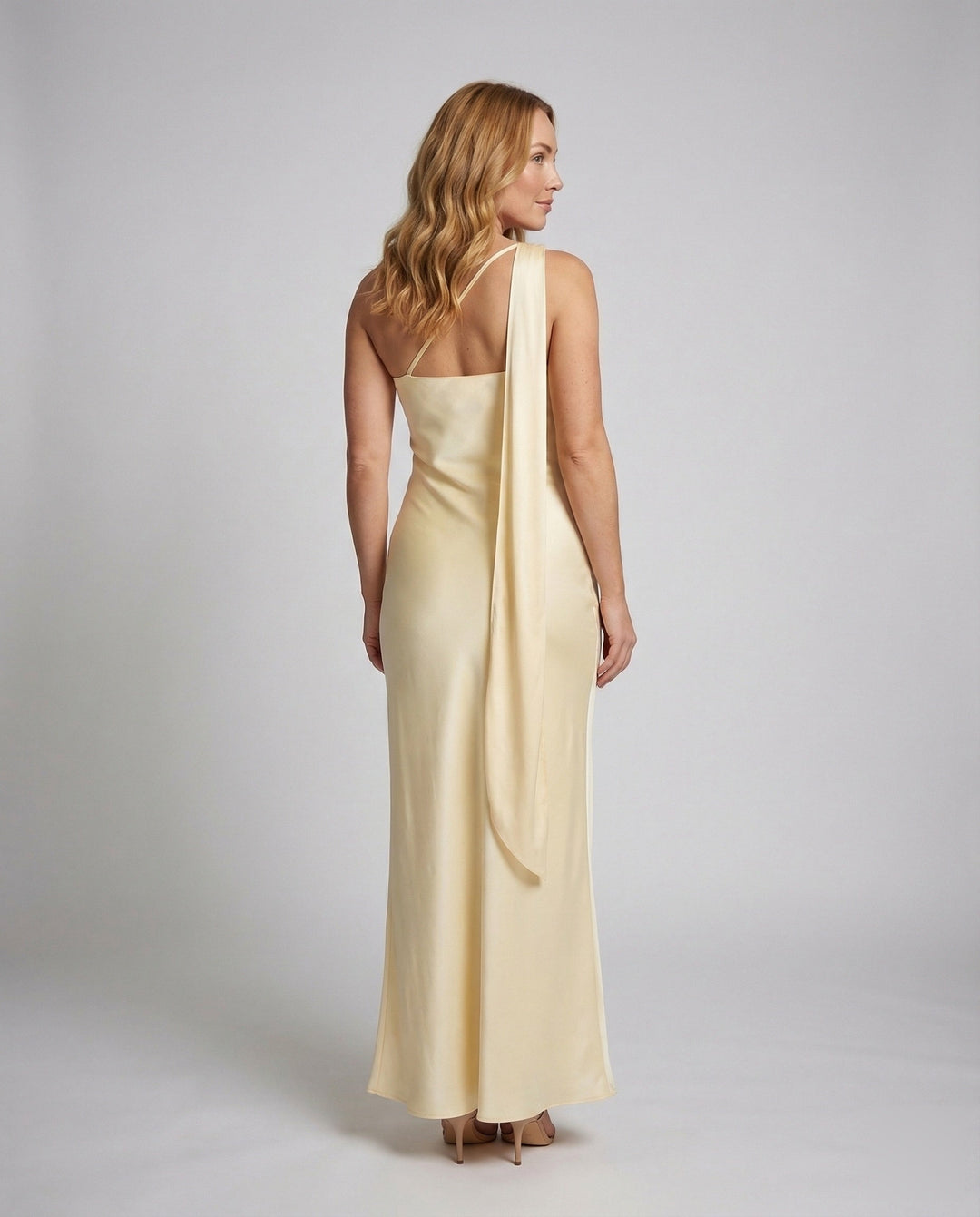 Women's Evening Dress One-Shoulder Asymmetric Draping