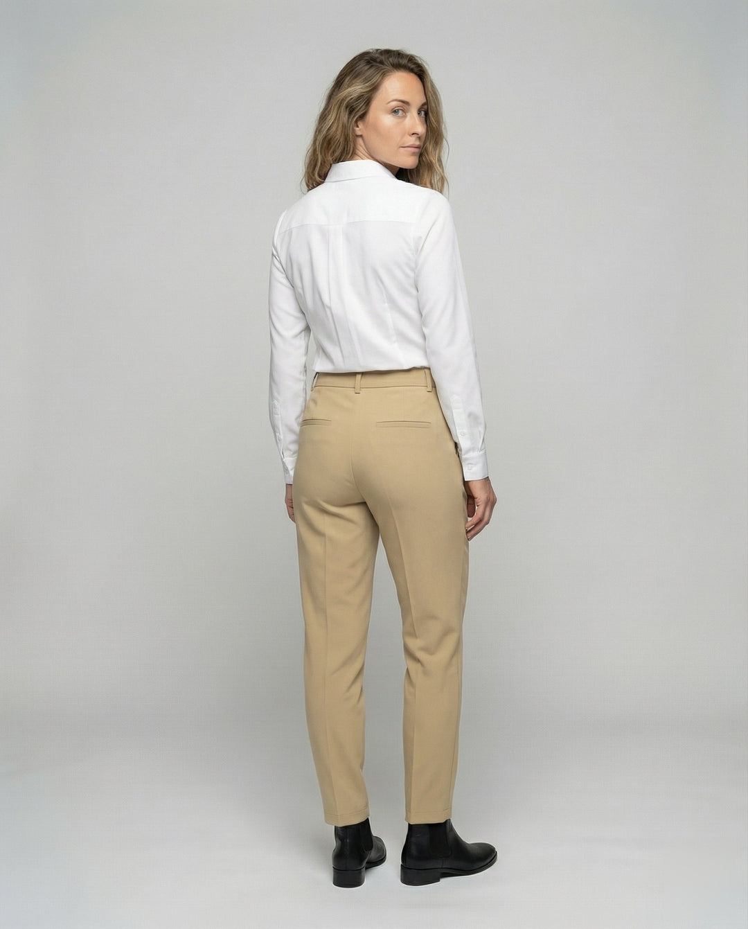 Ladies Tailored Pleated Trousers