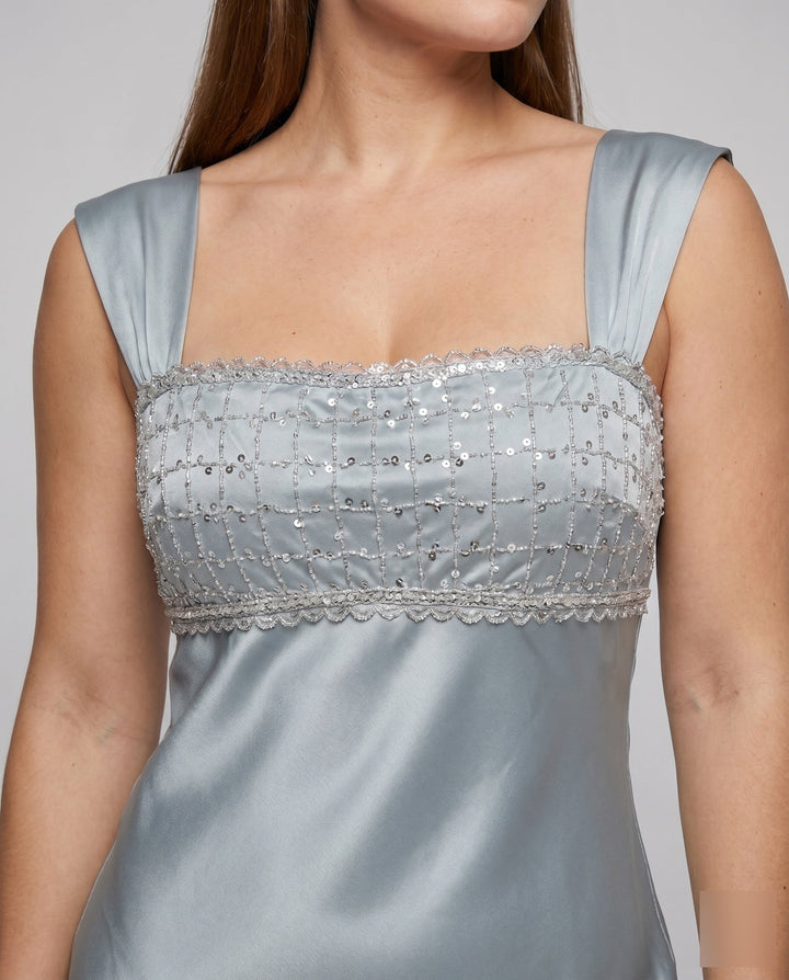 Women's Evening Dress with Shimmering Top and Flowing Skirt
