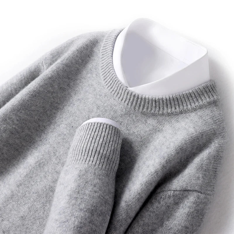 Men's Pullover | Timeless & Warm