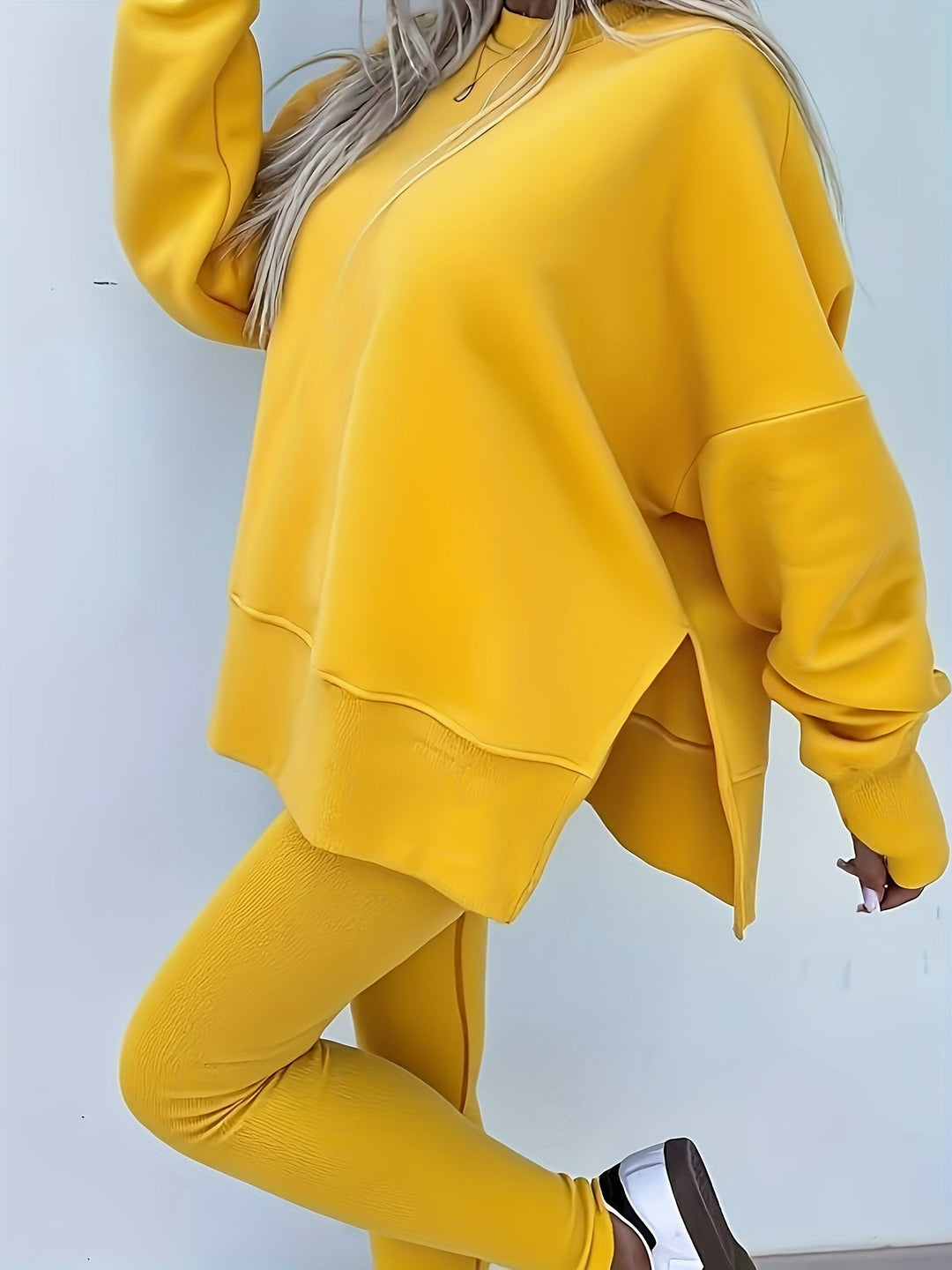Pullover Set for Women | Two-Piece Set & Relaxed Comfort