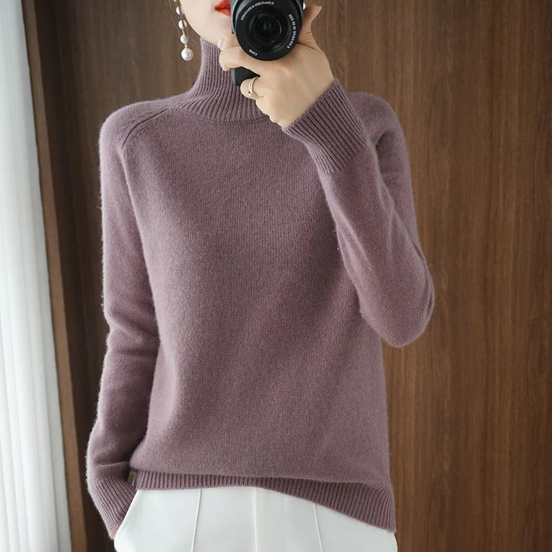 Ladies Knitted Turtleneck – Autumn/Winter