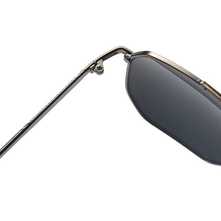 Aviator Sunglasses with Metal Frame and UV400 Protection