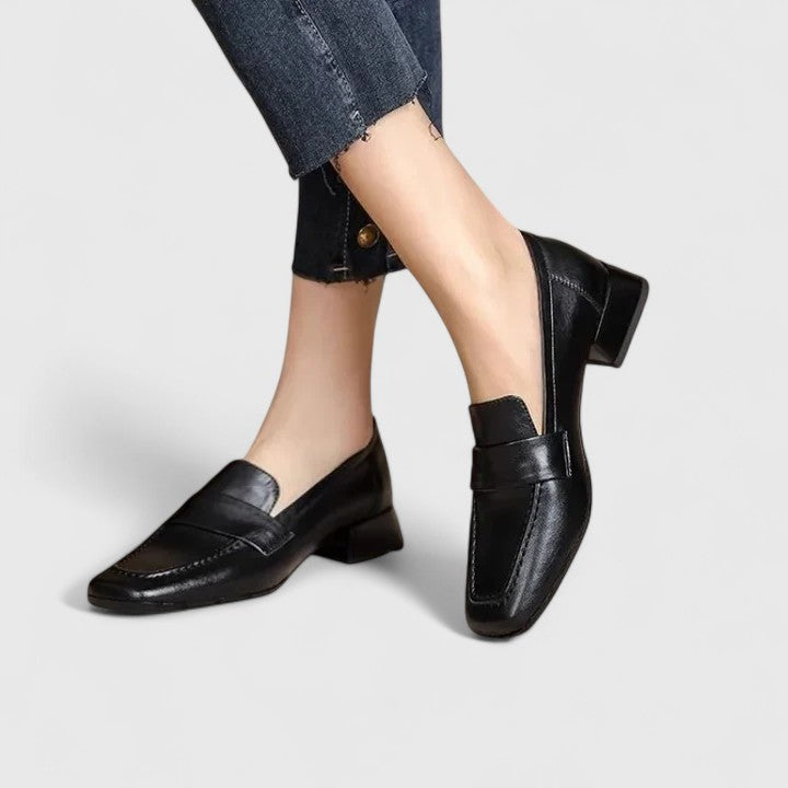 TATUM – MODERN CLASSIC BLOCK HEEL LOAFERS