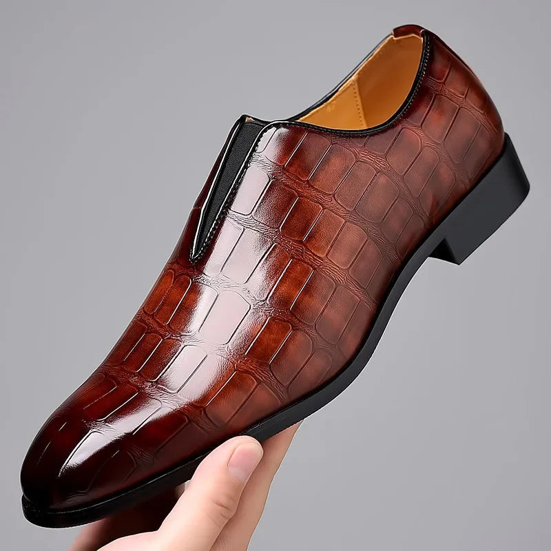 Men's Glossy Crocodile Pattern Slip-On Brogues Dress Shoes