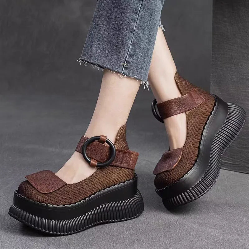 Strappy Platform Shoes - Rinoa