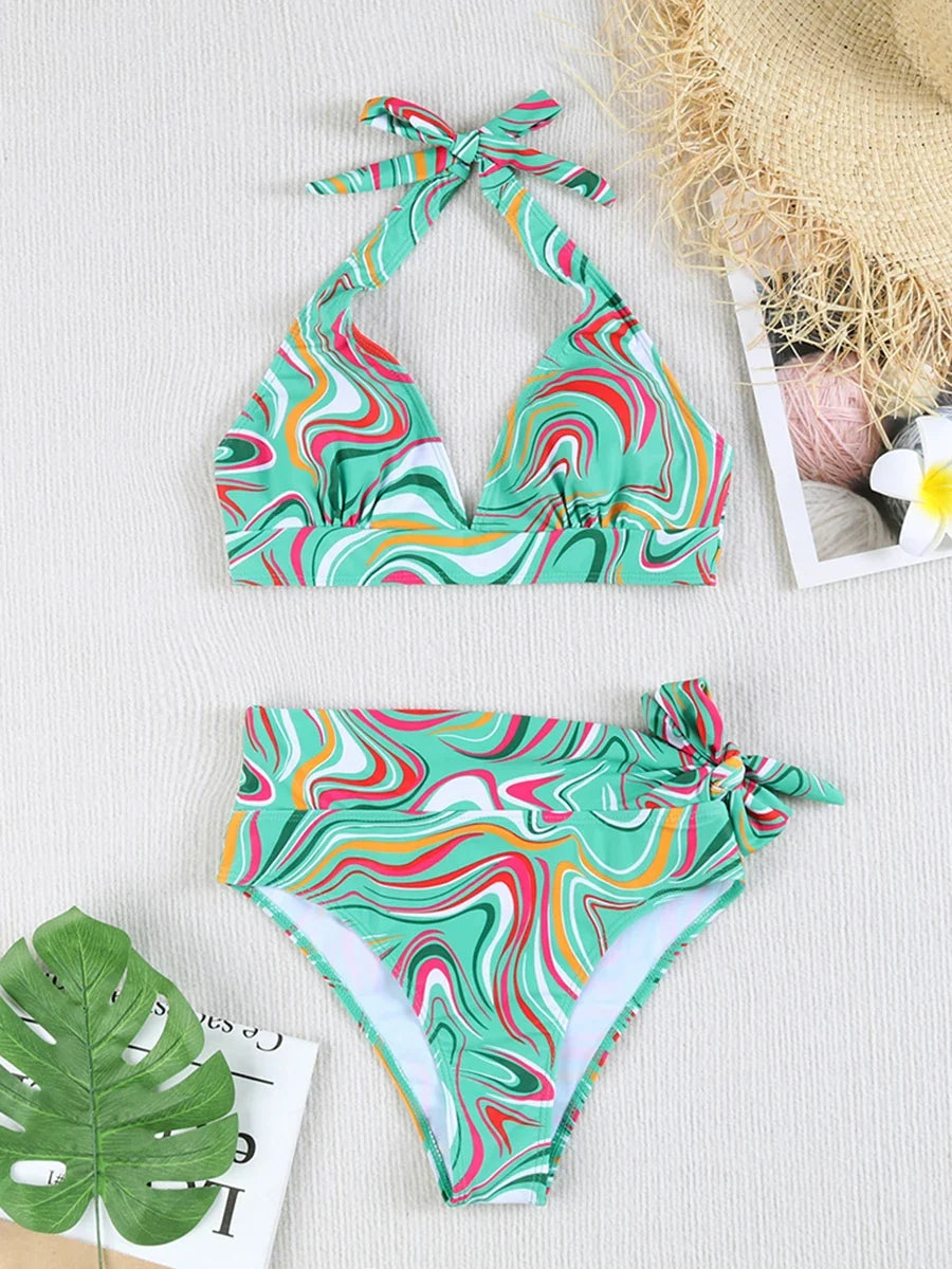 Beautifully Finished Bikini in a Timeless Design, view 7 - Elena Harper