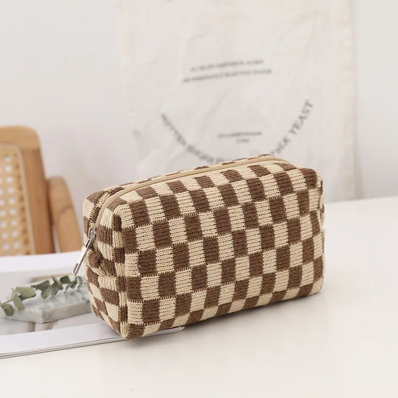 Amara - Stylish Y2K Checkered Makeup Bag