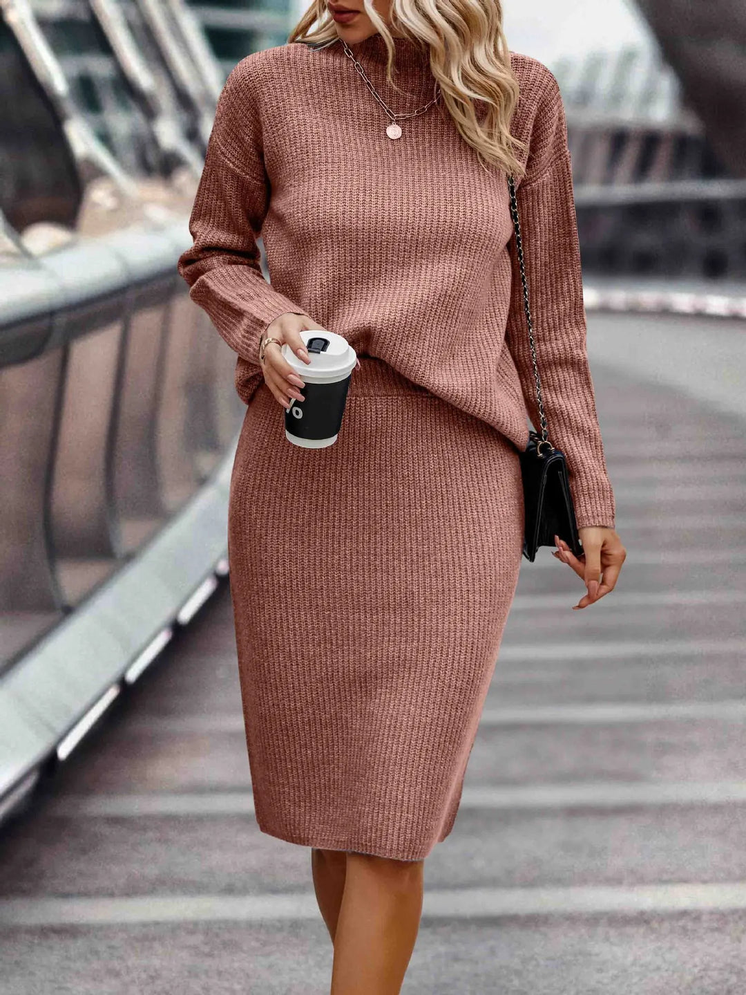 2-Piece Women's Set of Sweater and Skirt | EB