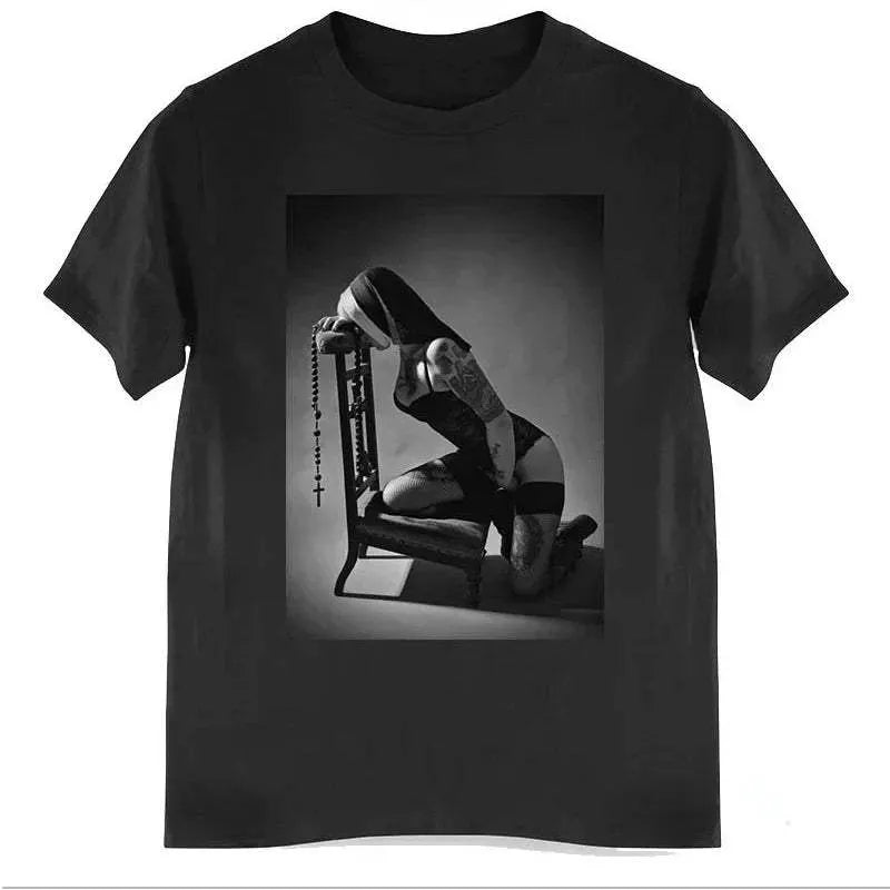 T-shirt Stylish High-Quality Cotton, Short Sleeves Perfect for Daily Use, view 3 - Elena Harper