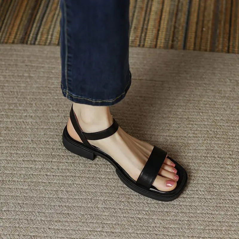 AVA – MINIMAL STRIDE STRAP SANDALS