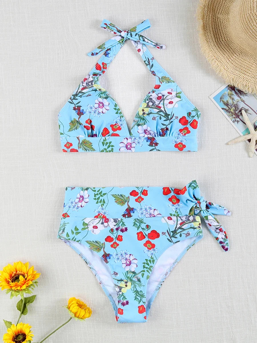 Beautifully Finished Bikini in a Timeless Design, view 3 - Elena Harper