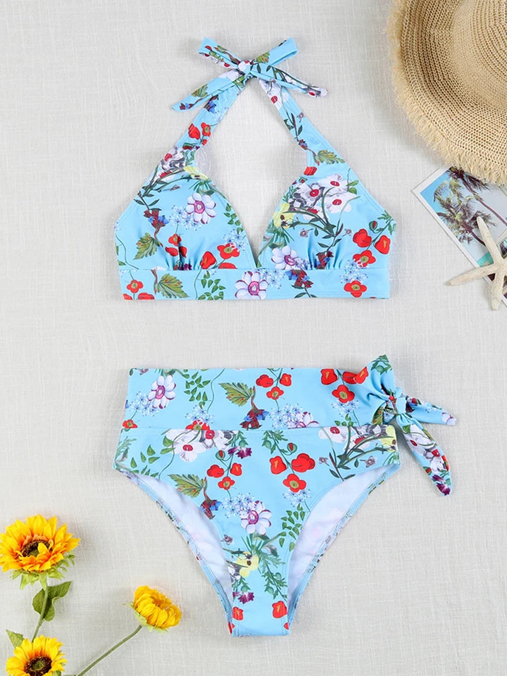 Beautifully Finished Bikini in a Timeless Design, view 3 - Elena Harper