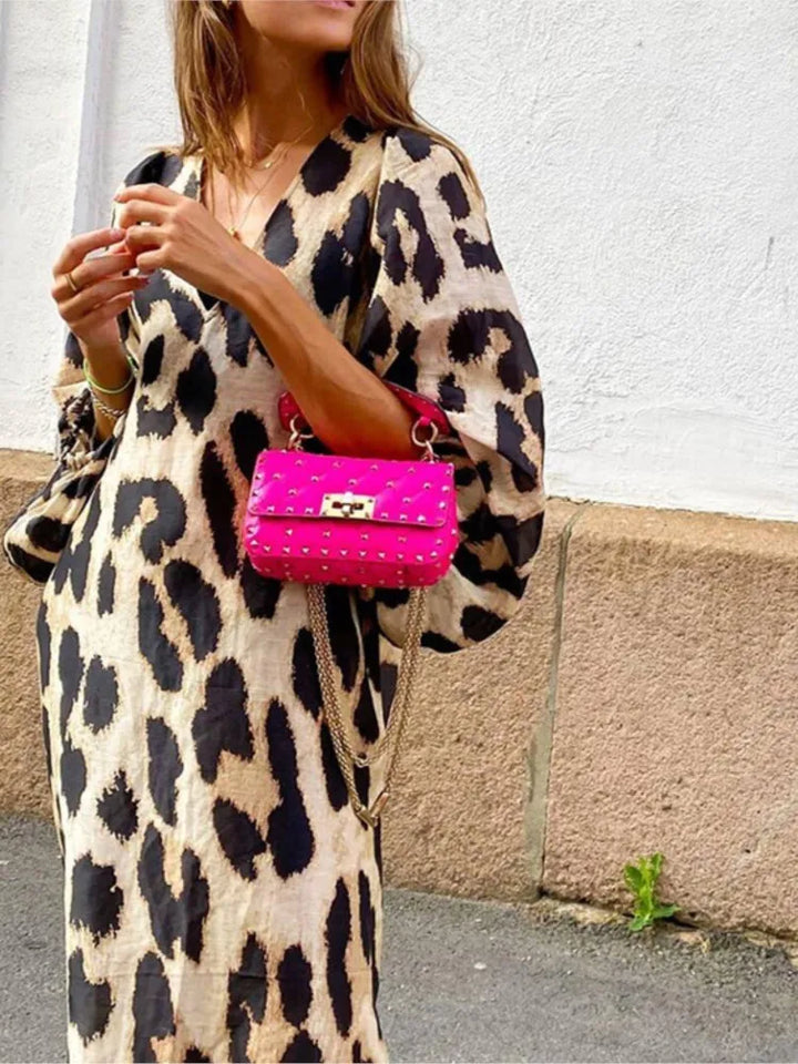 Nadine - Dress with Leopard Print