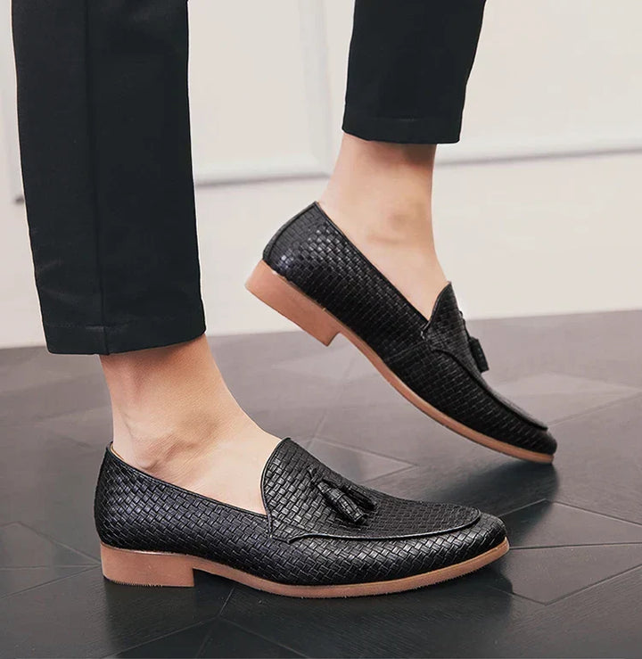 comfortable loafers with classic design EB EB