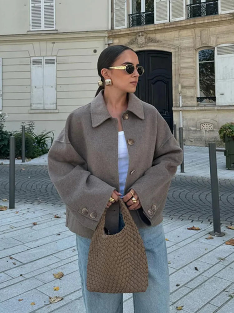Elegant Women's Wool Blend Coat – Classic Buttoned Jacket for Autumn and Winter