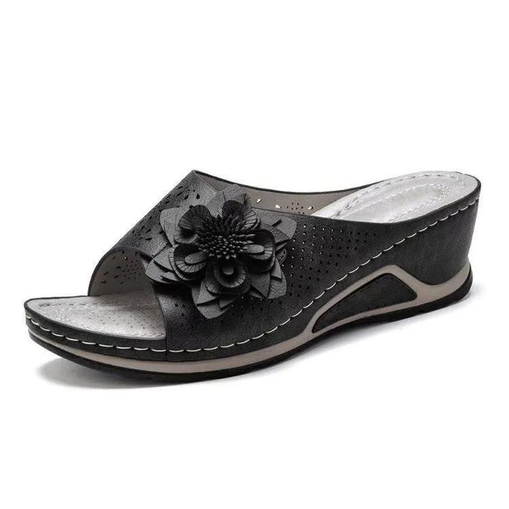 Beatrice Comfortable, Non-Slip Sandals for Women - Elena Harper