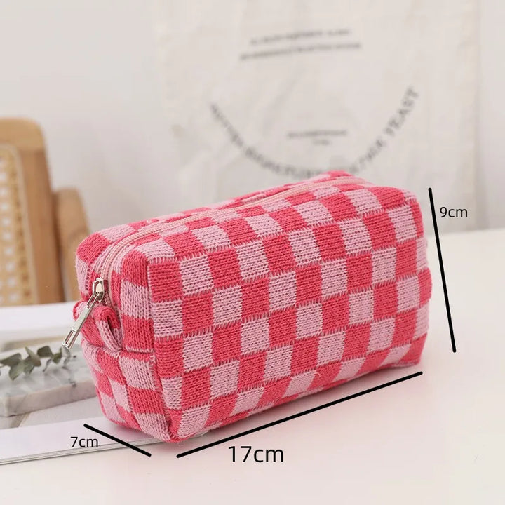 Amara - Stylish Y2K Checkered Makeup Bag