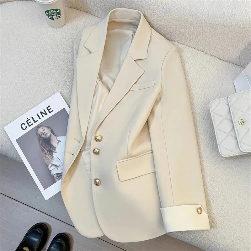 Cyrilla – Stylish Blazer