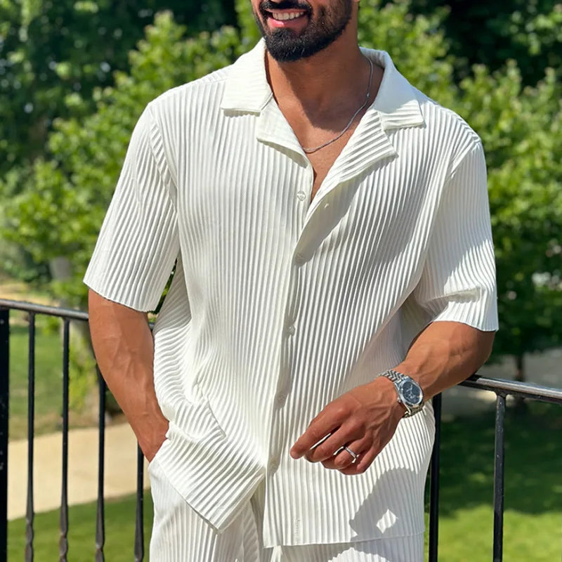 Men's Pleated Two-Piece Shirt & Trousers Set Relaxed Fit, view 2 - Elena Harper
