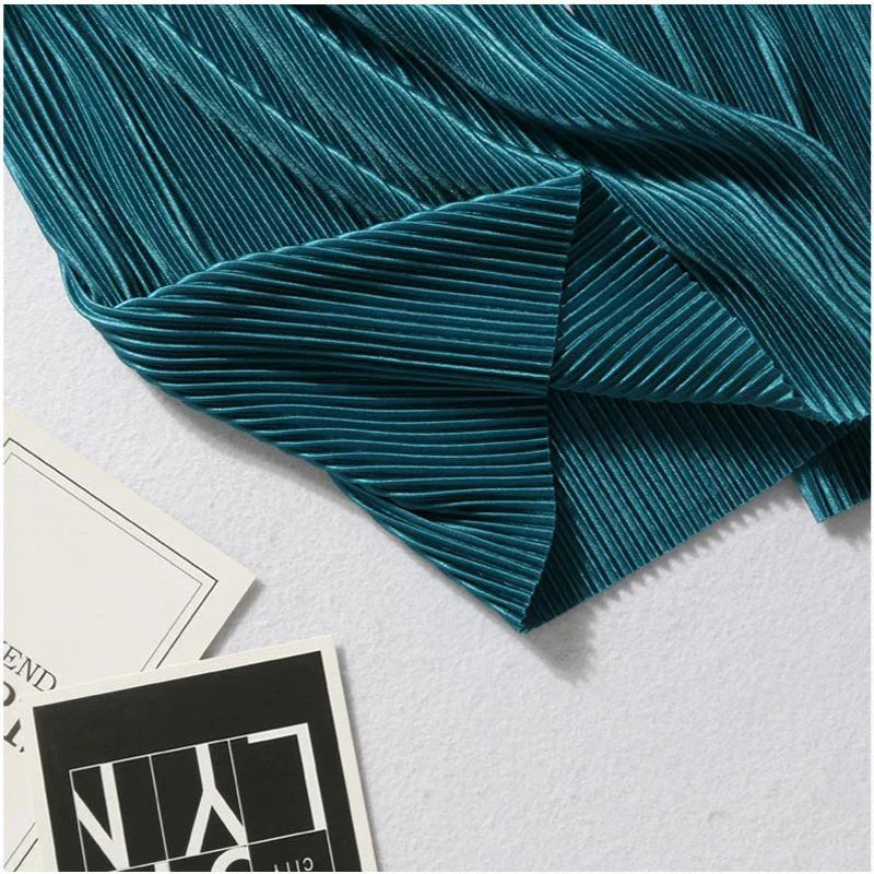WIDE PLEATED PANTS FOR WOMEN