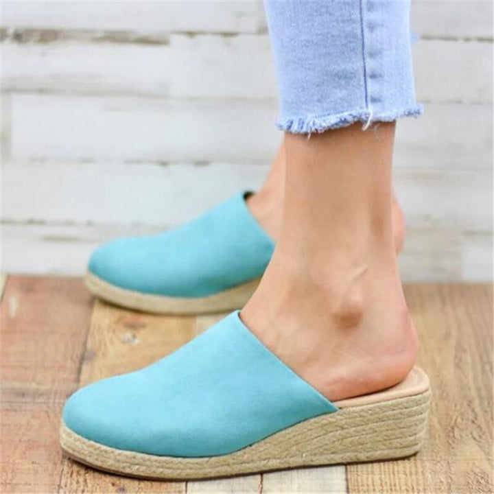 Retro Chic Wedge Sandals - Vera